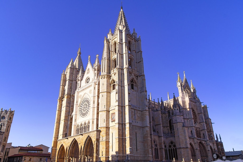 Los 25 monumentos más bonitos de España 12 51450365856 0bcf2c6b58 b