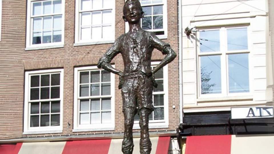Things to do in Amsterdam. The Venice of the North. 5 Amsterdams Lieverdje