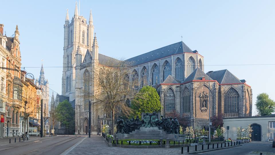 Qué ver en Gante en 1 día: recorrido por sus puntos clave 6 BLOG Catedral San Bavon