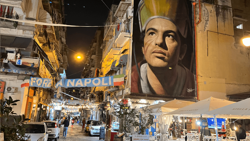 Qué ver en Nápoles en 3 días: Lugares imprescindibles 11 BLOG.Mural