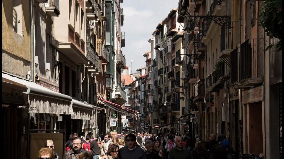 Qué ver en Pamplona en 1 día. La ciudad de los Sanfermines 6 CALLE ESTAFETA 1
