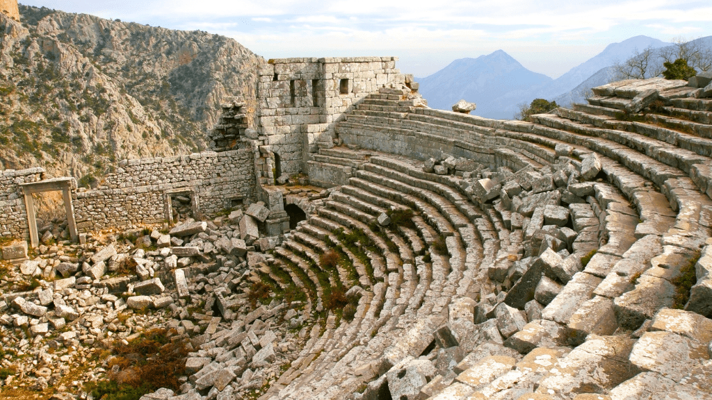 Qué ver en Antalya en 2025: 7 imprescindibles y planes 9 que-ver-en-termessos