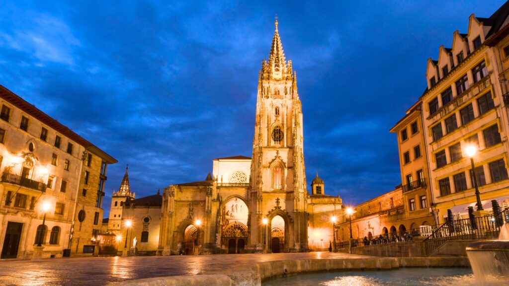 visita guiada en Oviedo