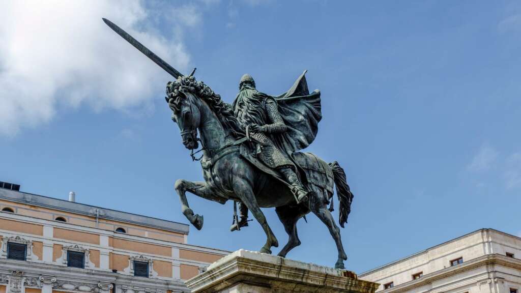 Estatua Cid Campeador Buegos Blog