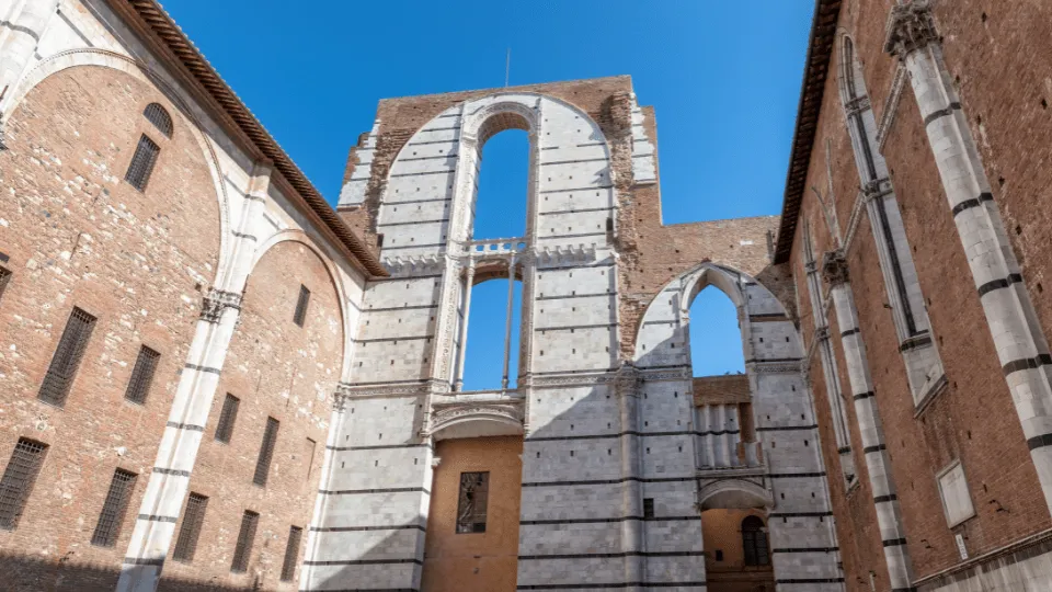 The Facciatone: things to do in Siena with DareMapp