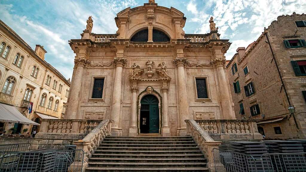 Things to do in Dubrovnik in 1 or 2 days: visit the essentials 7 Iglesia Sanblas Dubrovnik blog