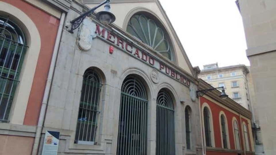 Qué ver en Pamplona en 1 día. La ciudad de los Sanfermines 9 MERCADO SANTO DOMINGO