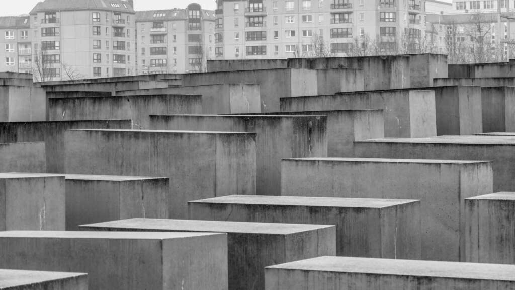 Qué ver en Berlín: itinerario de los 10 imprescindibles 3 Memorial Berlin blog