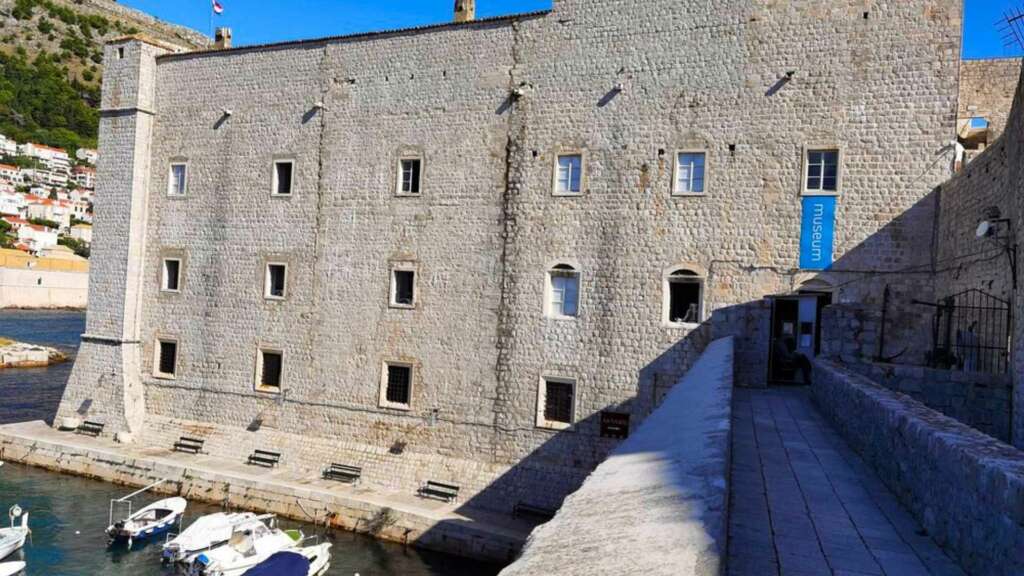 Things to do in Dubrovnik in 1 or 2 days: visit the essentials 8 Museo martimo Dubrovnik blog