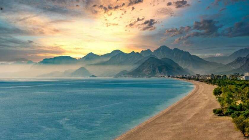 Things to do in Antalya in 2025: 7 must-sees and plans 8 PLAYAS KONYAALTI