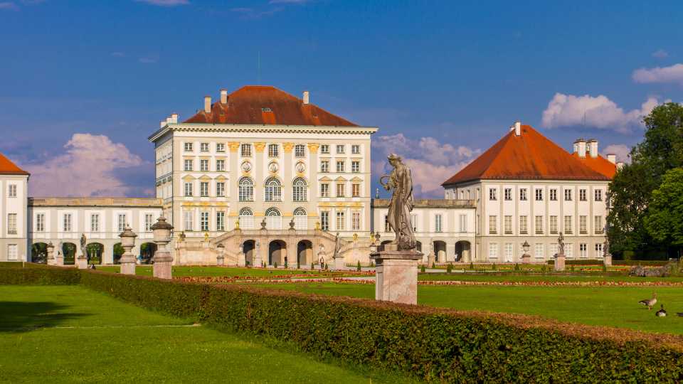Qué ver en Múnich: 8 esenciales de la cuna del Oktoberfest 10 palacio-Numphenburg-que-ver-en-Múnich
