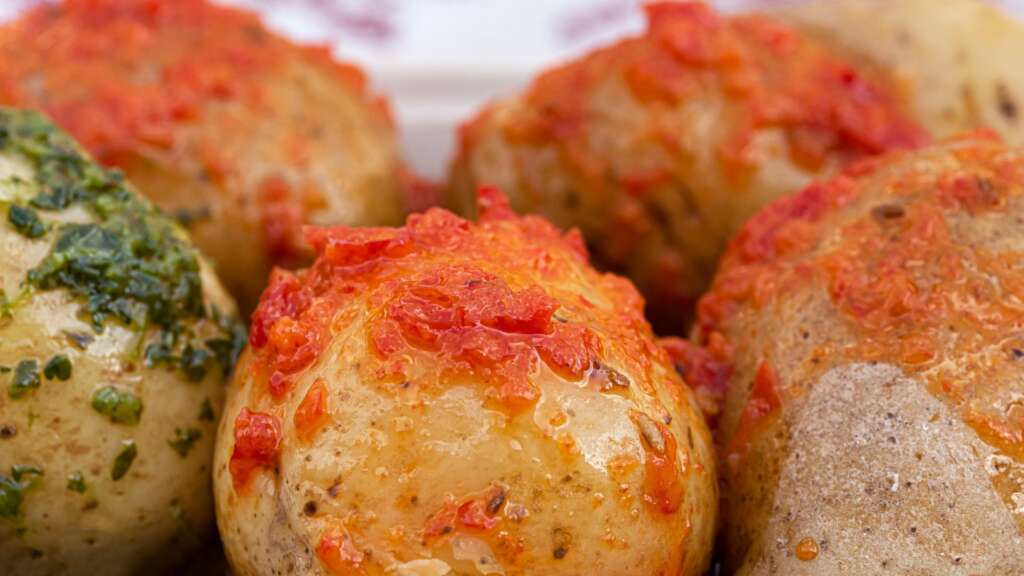 papas arrugás, things to do in Tenerife