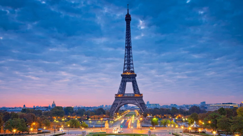 self-guided tour in Paris