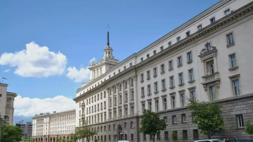 Independence Square: one of the best things to do in Sofia with DareMapp