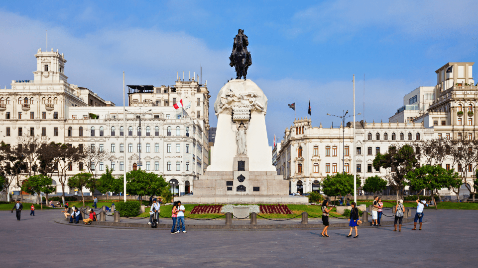 Plaza Jose de San Martin