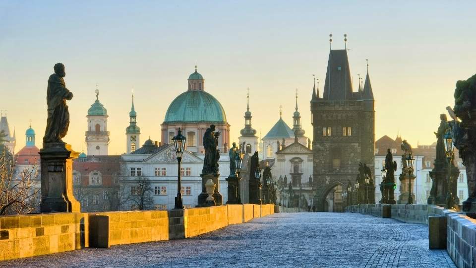 Things to do in Prague. The city of 100 towers 10 Puente de Carlos