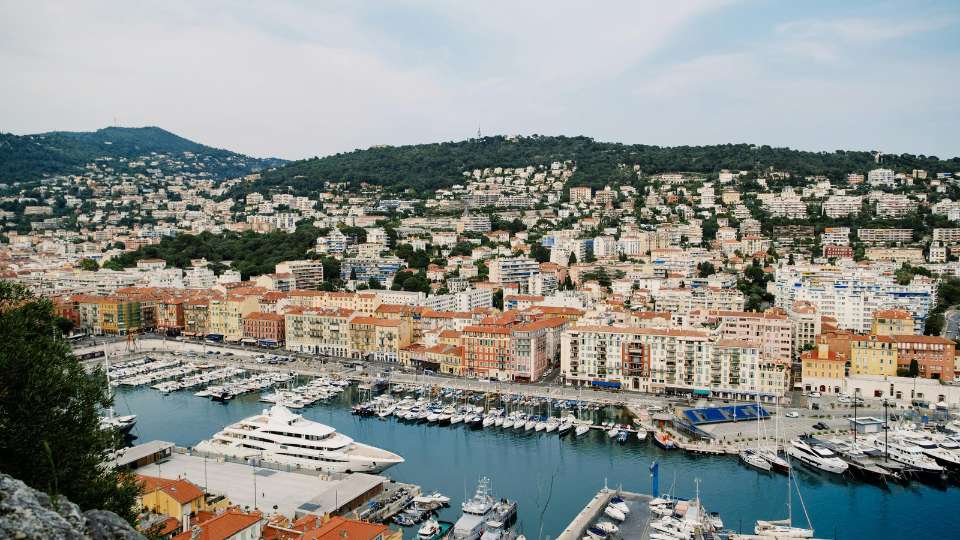 Things to do in Nice. The capital of the French Riviera. 8 Puerto de Niza