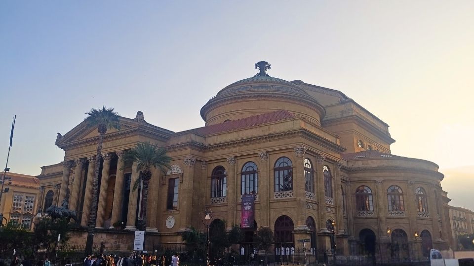 Things to do in Palermo. The heart of Sicily. 4 Teatro Massimo