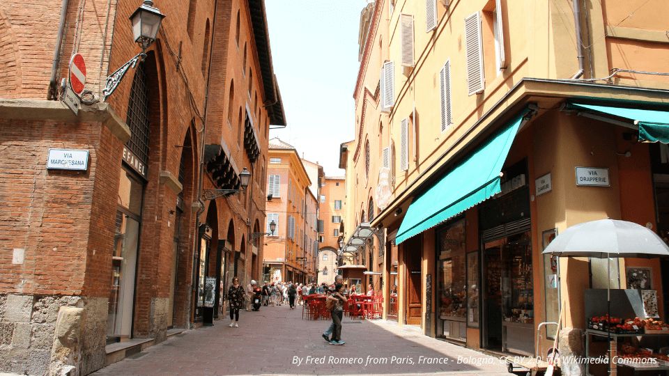 Qué ver en Bolonia en 2 días: imprescindibles y planes locales 2 Via Clavature