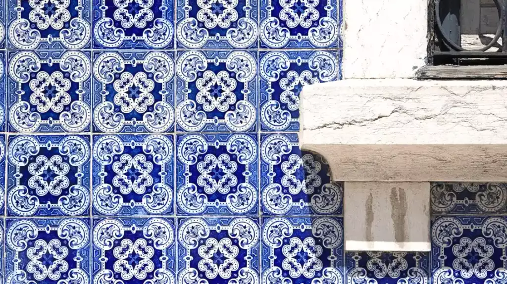 Qué ver en Lisboa: 6 joyas históricas y miradores más top 6 azulejos lisboa blog