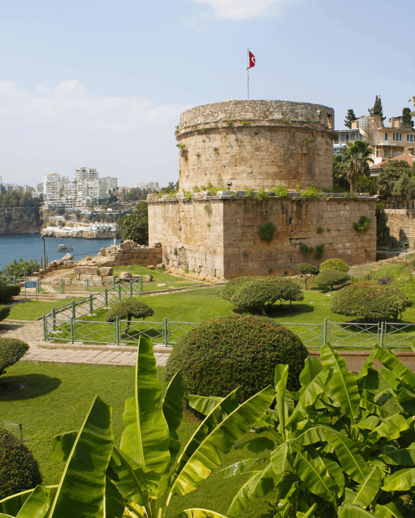 Qué ver en Antalya en 2025: 7 imprescindibles y planes 3 cid campeador 7