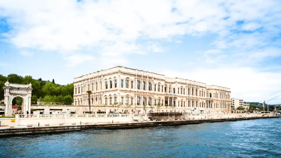 Qué ver en Estambul. La ciudad de los 3 nombres. 7 palacio estambul blog