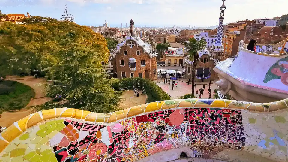 Qué ver en Barcelona: 1 guía completa para tu primer viaje 2 parque guell barcelona blog