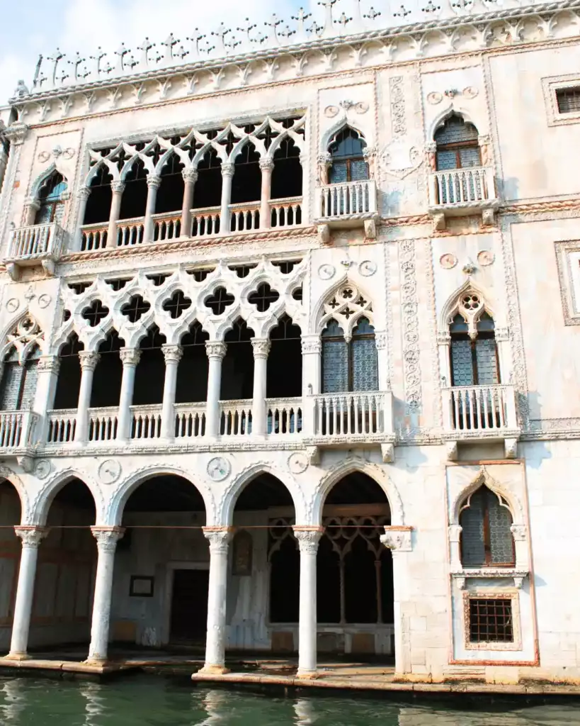 Qué ver en Venecia: 9 maravillas entre canales y palacios 10 pesaro venecia blog