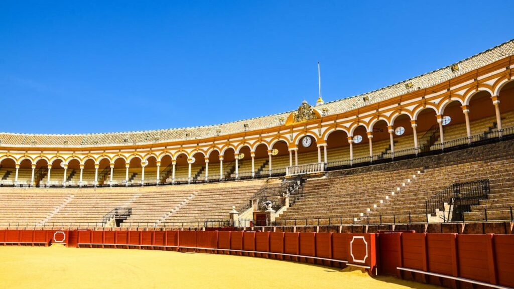 Best Things to do in Seville for an Unforgettable Trip 4 Qué ver en Sevilla - Maestranza