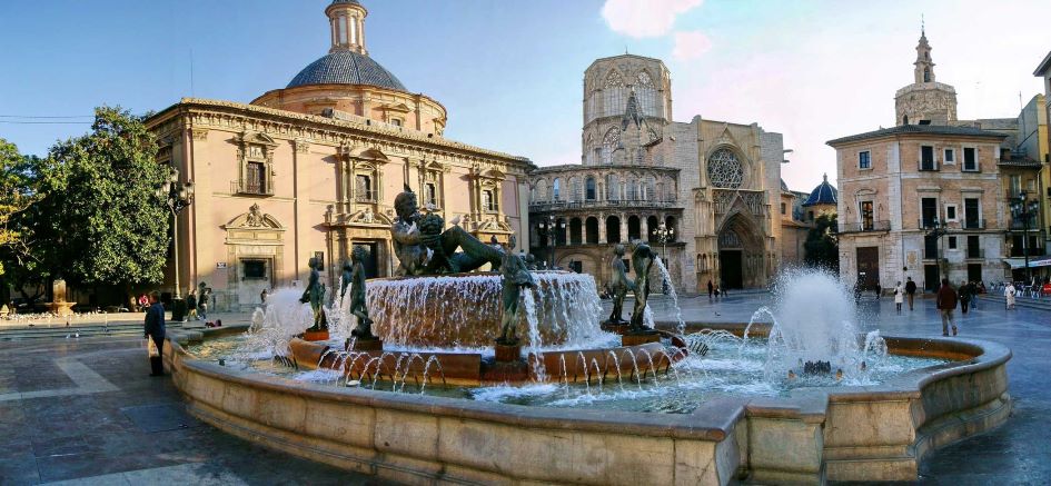 plaza de la virgen