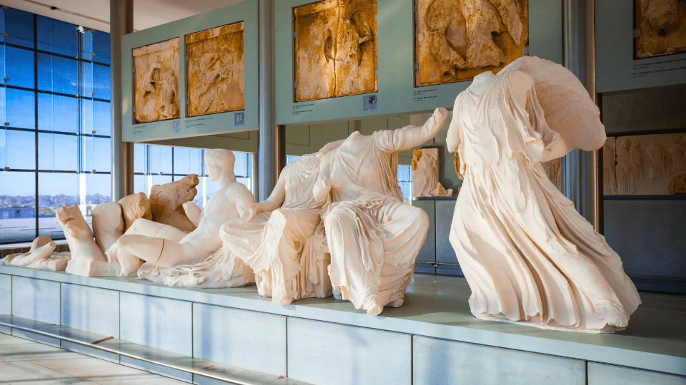 Que ver en Atenas: 20 joyas esenciales de la cuna griega 11 museo-acropolis-que-ver-en-Atenas